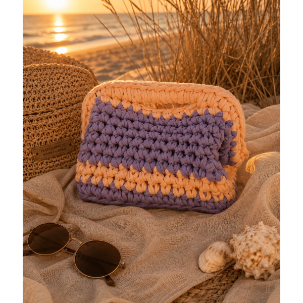 Necessaire senhora moda verão
