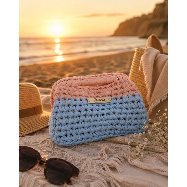 Necessaire senhora moda verão