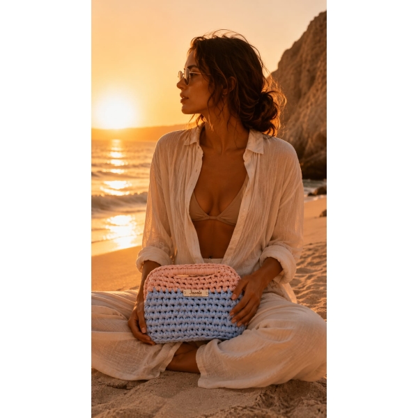 Necessaire senhora moda verão